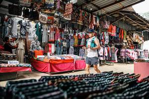 BIB: 
                            <button type="button" onclick="openModal(25580703)" class="btn btn-primary btn-sm float-right btn-popup" data-toggle="modal" data-target=".modal-high-quality">
                        <i class="fas fa-shopping-cart"></i> Add to Cart
                    </button>
                                            <button type="button" onclick="isThisMe(25580703, true)" class="btn btn-success btn-sm float-right btn-popup btn-isme hidden" data-toggle="tooltip" data-placement="bottom" title="นี่คือรูปของคุณใช่ไหม คลิกที่นี่เพื่อเอาเข้าอัลบั้ม">
                        <i class="fas fa-plus"></i> Add to album
                    </button>
                    <button type="button" onclick="isThisMe(25580703, false)" class="btn btn-warning btn-sm float-right btn-popup btn-isnotme hidden">
                        <i class="fas fa-ban"></i> Remove from album
                    </button>